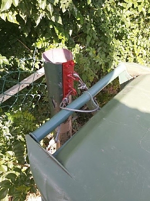  קיבוע בפח בעמוד